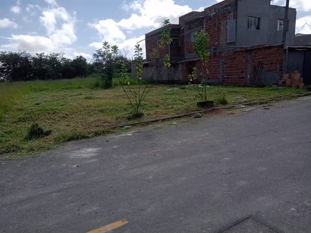 Terreno à venda, no bairro Residencial Pasin em Pindamonhangaba