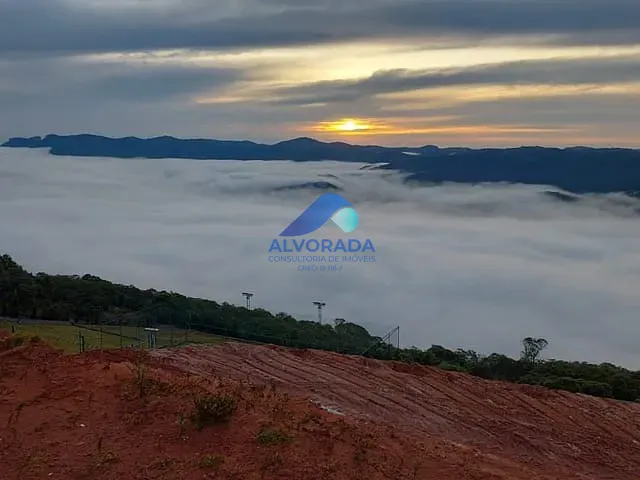 Terreno com 5500m², à venda, no bairro Condomínio Morro Pedra do Fogo em Campos do Jordão