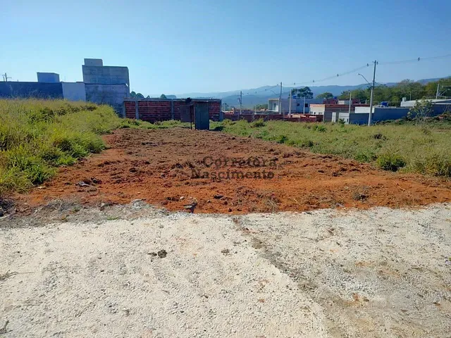 Terreno com 218m², à venda, no bairro Recanto do Vale em São José dos Campos