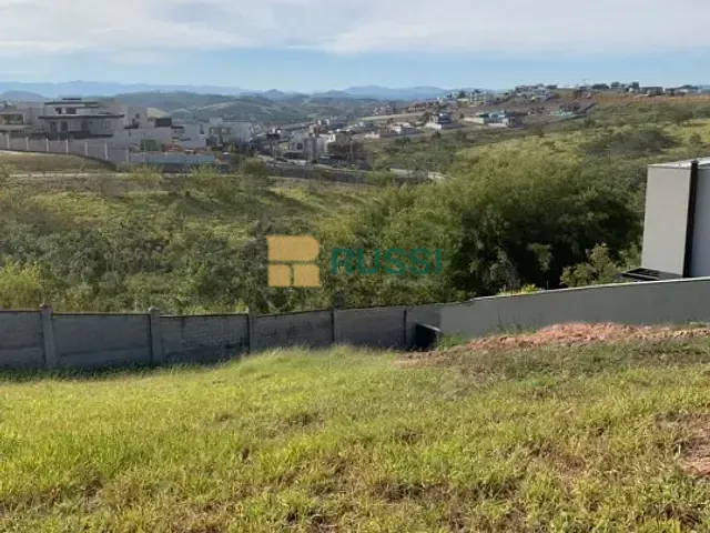 Terreno com 685m², à venda, no bairro Condomínio Residencial Alphaville I em São José dos Campos