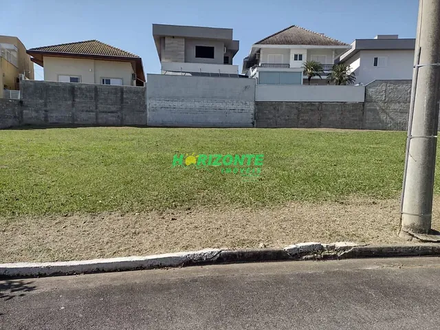 Terreno com 336m², à venda, no bairro Urbanova em São José dos Campos