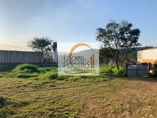 Terreno com 2025m², à venda, no bairro Jardim dos Pinheiros em Atibaia