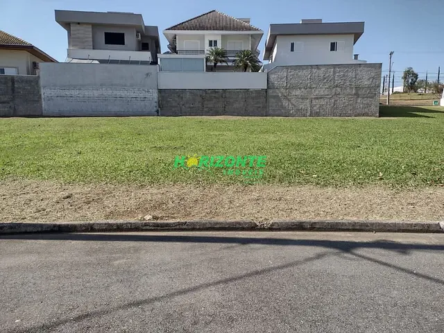 Terreno com 336m², à venda, no bairro Urbanova em São José dos Campos