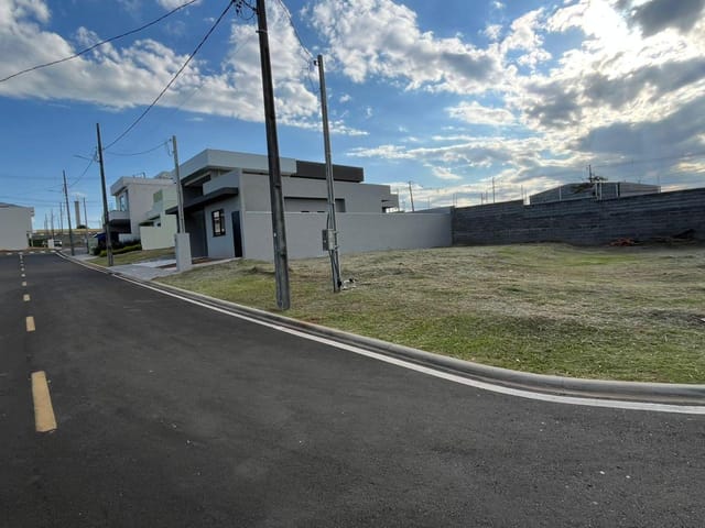 Terreno à venda em Condomínio Fechado , Contorno, Ponta Grossa, PR