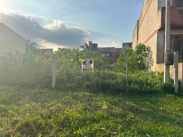 Terreno com 360m², à venda, no bairro Centro em Pelotas
