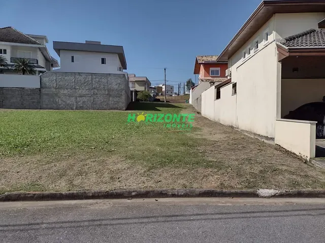 Terreno com 336m², à venda, no bairro Urbanova em São José dos Campos