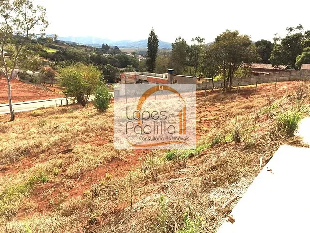Terreno com 250m², à venda, no bairro Vila Santa Helena em Atibaia