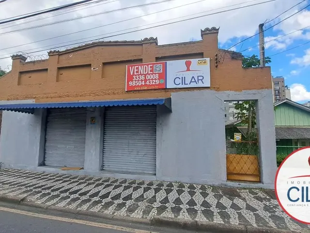 Terreno com 480m², à venda, no bairro Portão em Curitiba