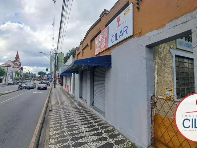 Terreno com 480m², à venda, no bairro Portão em Curitiba