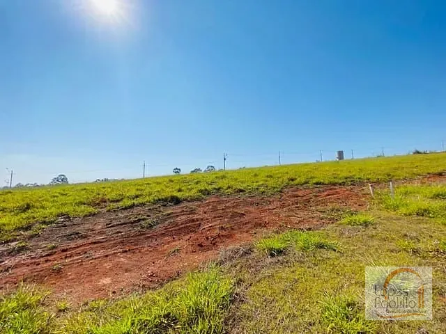 Terreno com 360m², à venda, no bairro Cachoeira em Atibaia