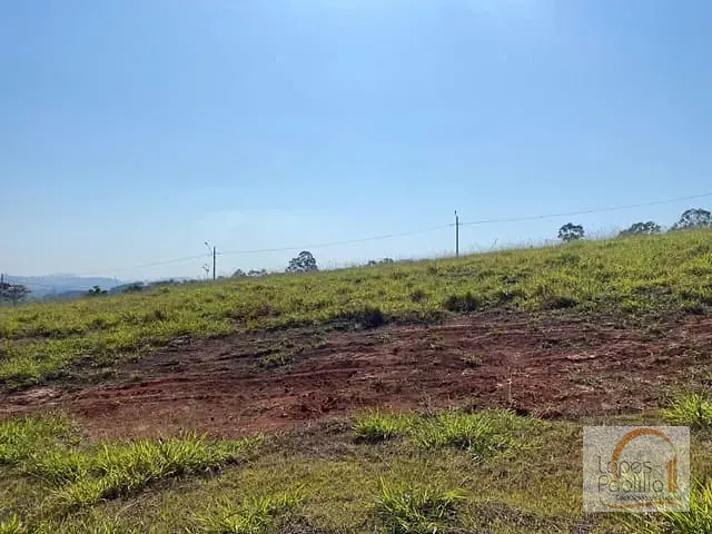 Terreno com 360m², à venda, no bairro Cachoeira em Atibaia