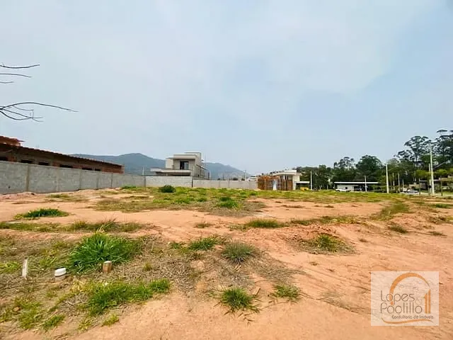 Terreno com 360m², à venda, no bairro Vila Santista em Atibaia