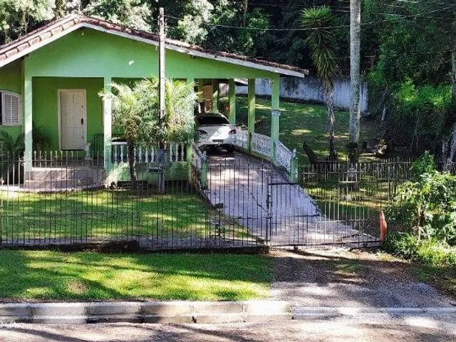 Terreno à venda, no bairro São Lourenço em Curitiba