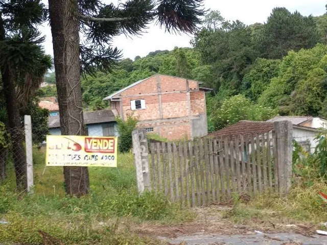 Terreno à venda, no bairro Cachoeira em Curitiba