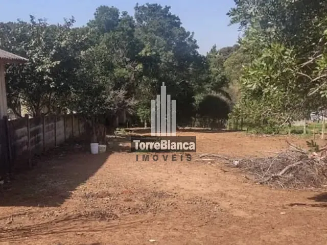 Terreno com 1050m², à venda, no bairro Uvaranas em Ponta Grossa