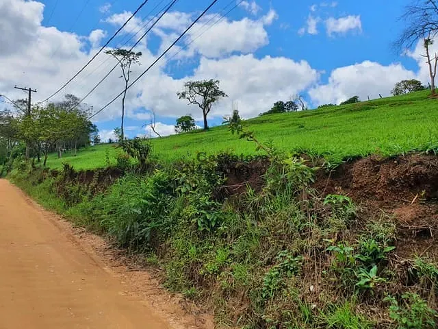 Terreno com 18600m², à venda, no bairro Jardim Colinas em Jacareí