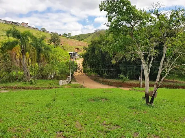 Terreno com 18600m², à venda, no bairro Jardim Colinas em Jacareí