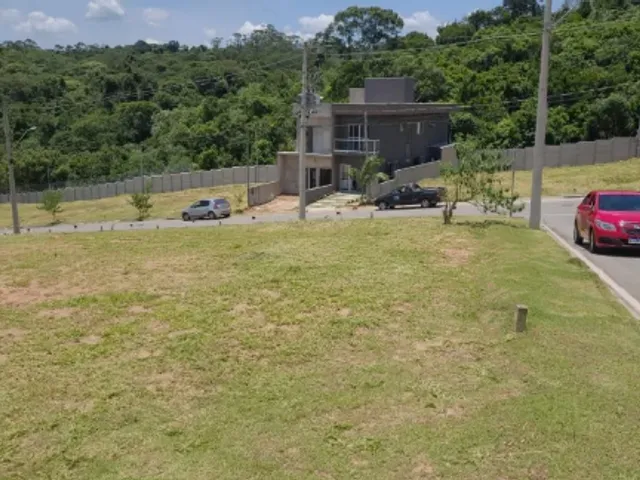 Terreno com 241m², à venda, no bairro Sítio Boa Vista em Cotia