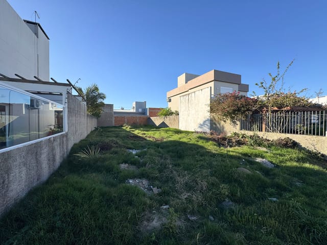 Terreno com 250m², à venda, no bairro Laranjal em Pelotas