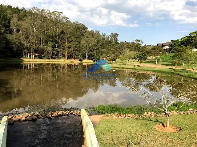 Terreno com 1000m², à venda, no bairro Canaã em Jambeiro