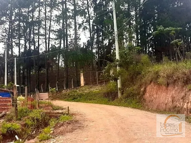 Terreno com 3200m², à venda, no bairro Rosário em Atibaia