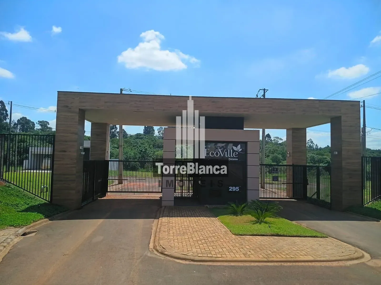 Terreno, 208 m² - Foto 1