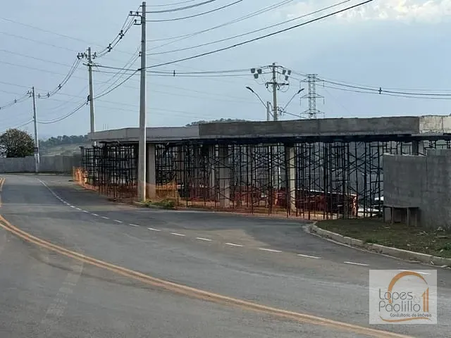 Terreno com 360m², à venda, no bairro Cachoeira em Atibaia