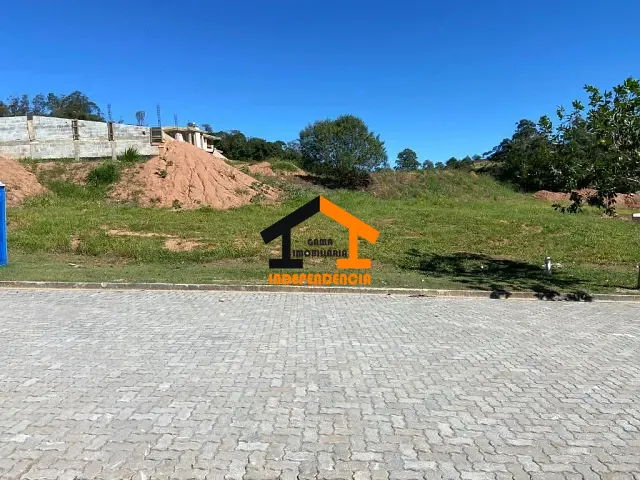 Terreno com 640m², à venda, no bairro Loteamento Residencial Vale das Águas em Itatiba