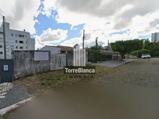 Terreno com 361m², à venda, no bairro Centro em Ponta Grossa