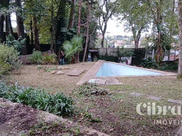 Terreno à venda, no bairro Mercês em Curitiba