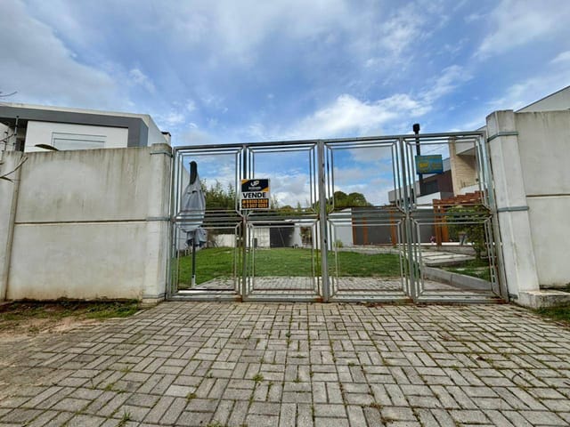 Terreno com 150m², à venda, no bairro Laranjal em Pelotas