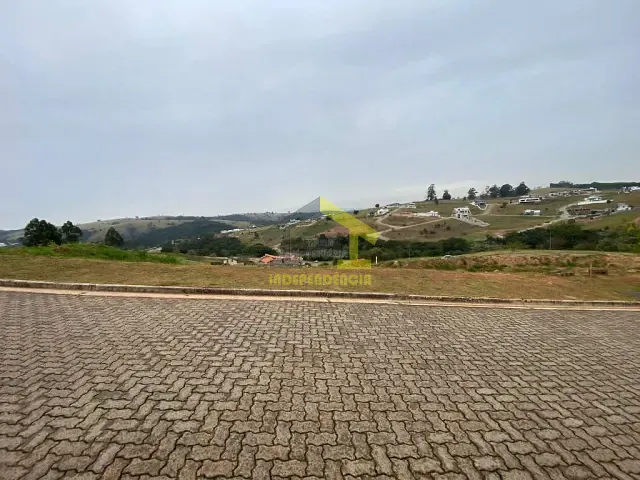 Terreno com 700m², à venda, no bairro Sítio da Moenda em Itatiba