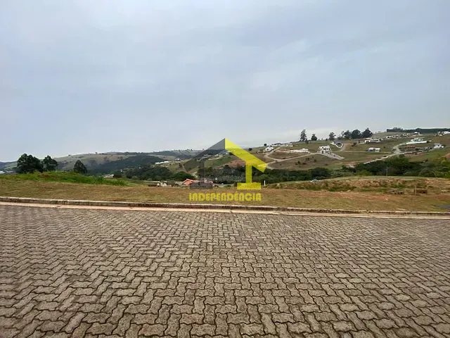 Terreno com 700m², à venda, no bairro Sítio da Moenda em Itatiba