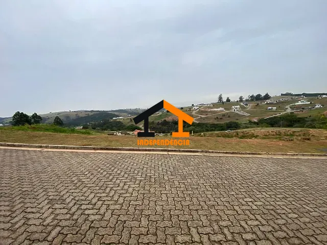 Terreno com 700m², à venda, no bairro Sítio da Moenda em Itatiba