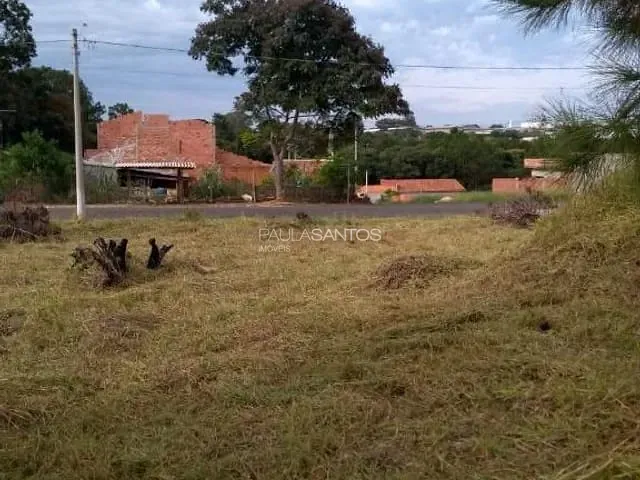 Terreno com 300m², à venda, no bairro Colônia em Araçoiaba da Serra