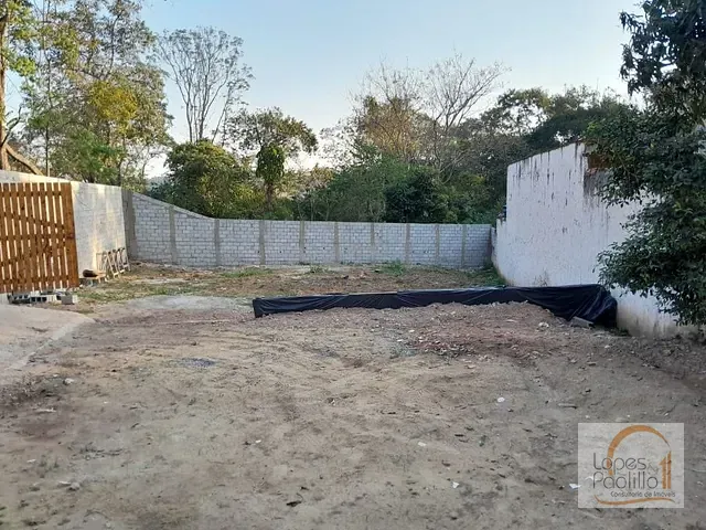 Terreno com 402m², à venda, no bairro Jardim Paulista em Atibaia