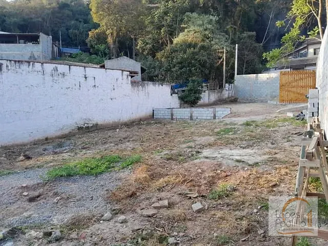 Terreno com 402m², à venda, no bairro Jardim Paulista em Atibaia
