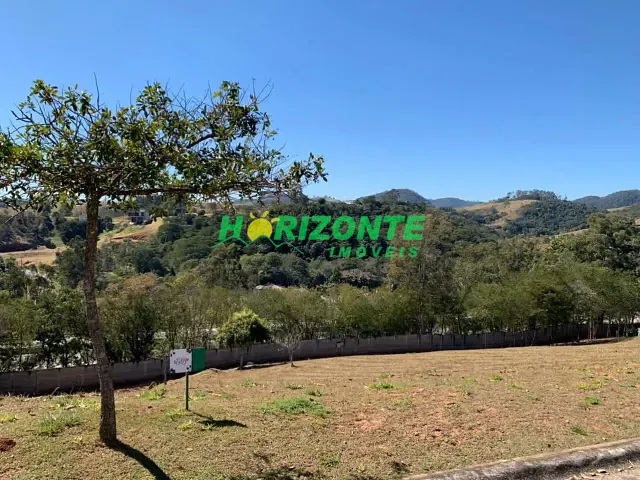 Terreno com 1000m², à venda, no bairro Canaã em Jambeiro