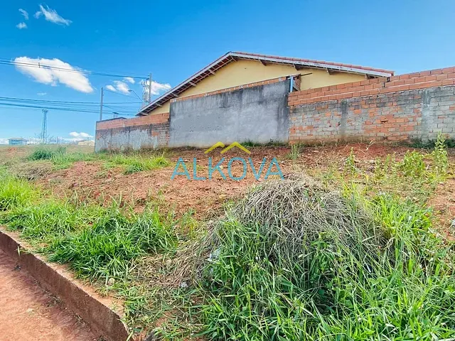 Terreno com 236m², à venda, no bairro Jardim Santa Júlia em São José dos Campos