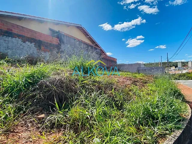 Terreno com 236m², à venda, no bairro Jardim Santa Júlia em São José dos Campos