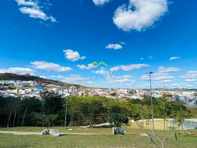 Terreno com 236m², à venda, no bairro Jardim Santa Júlia em São José dos Campos