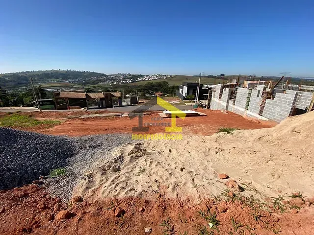 Terreno com 380m², à venda, no bairro Bairro do Engenho em Itatiba