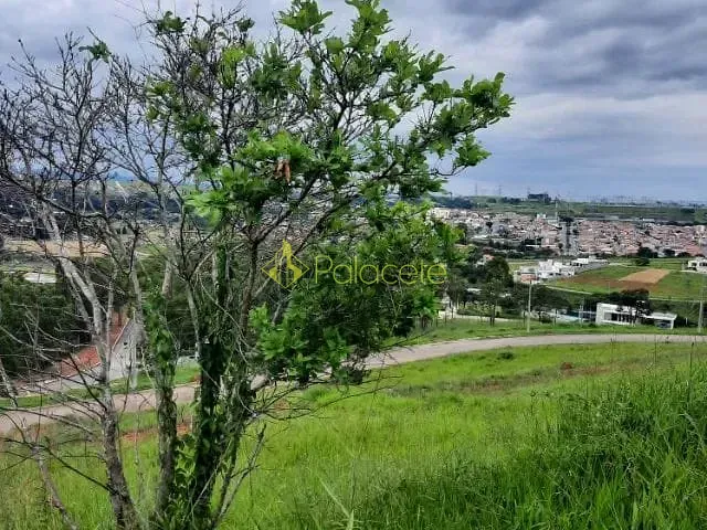 Terreno com 612m², à venda, no bairro Caixa D'água em Taubaté