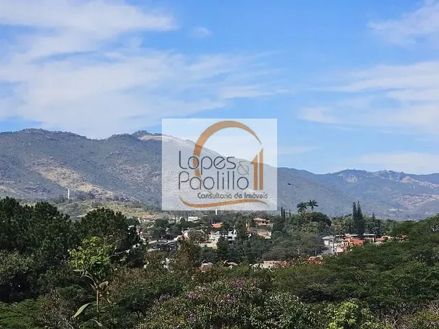 Terreno com 251m², à venda, no bairro Centro em Atibaia