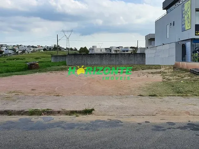 Terreno com 580m², para alugar, no bairro Urbanova em São José dos Campos