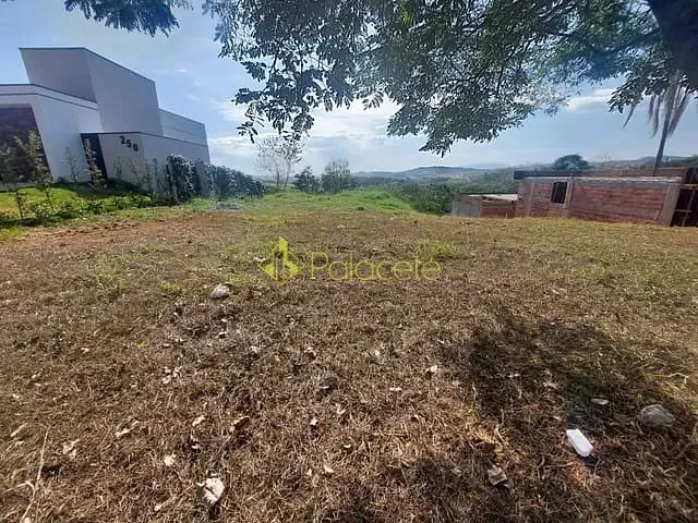 Terreno com 1023m², à venda, no bairro Condomínio Altos do Cataguá em Taubaté