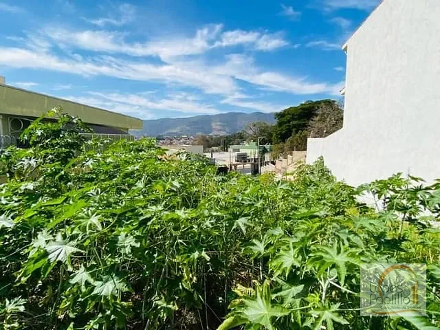 Terreno com 455m², à venda, no bairro Jardim Paulista em Atibaia
