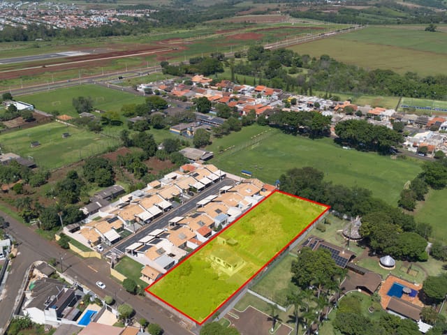 Foto do Terreno - Terreno com 3062m² ótimo para condomínio de casas | Imobiliária GEUM