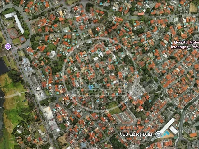 Terreno com 720m², à venda, no bairro Interlagos em São Paulo
