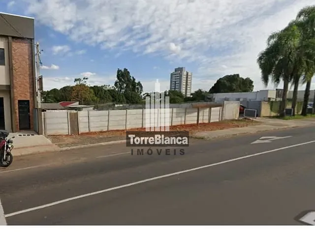 Terreno com 570m², à venda, no bairro Uvaranas em Ponta Grossa